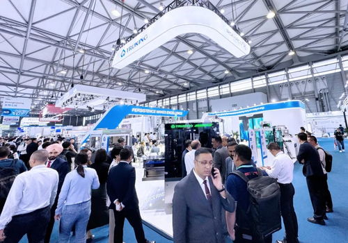 楚天科技發(fā)布智能檢測(cè)創(chuàng)新產(chǎn)品AIM72全自動(dòng)燈檢機(jī)，通訊技術(shù)研發(fā)賦能高效質(zhì)量監(jiān)控